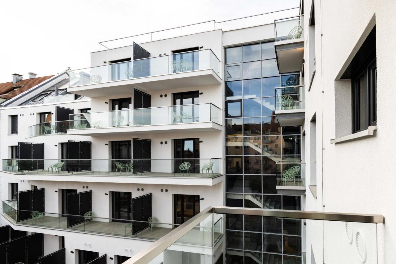 Eco Smart Apartments Premium City ニュルンベルク エクステリア 写真