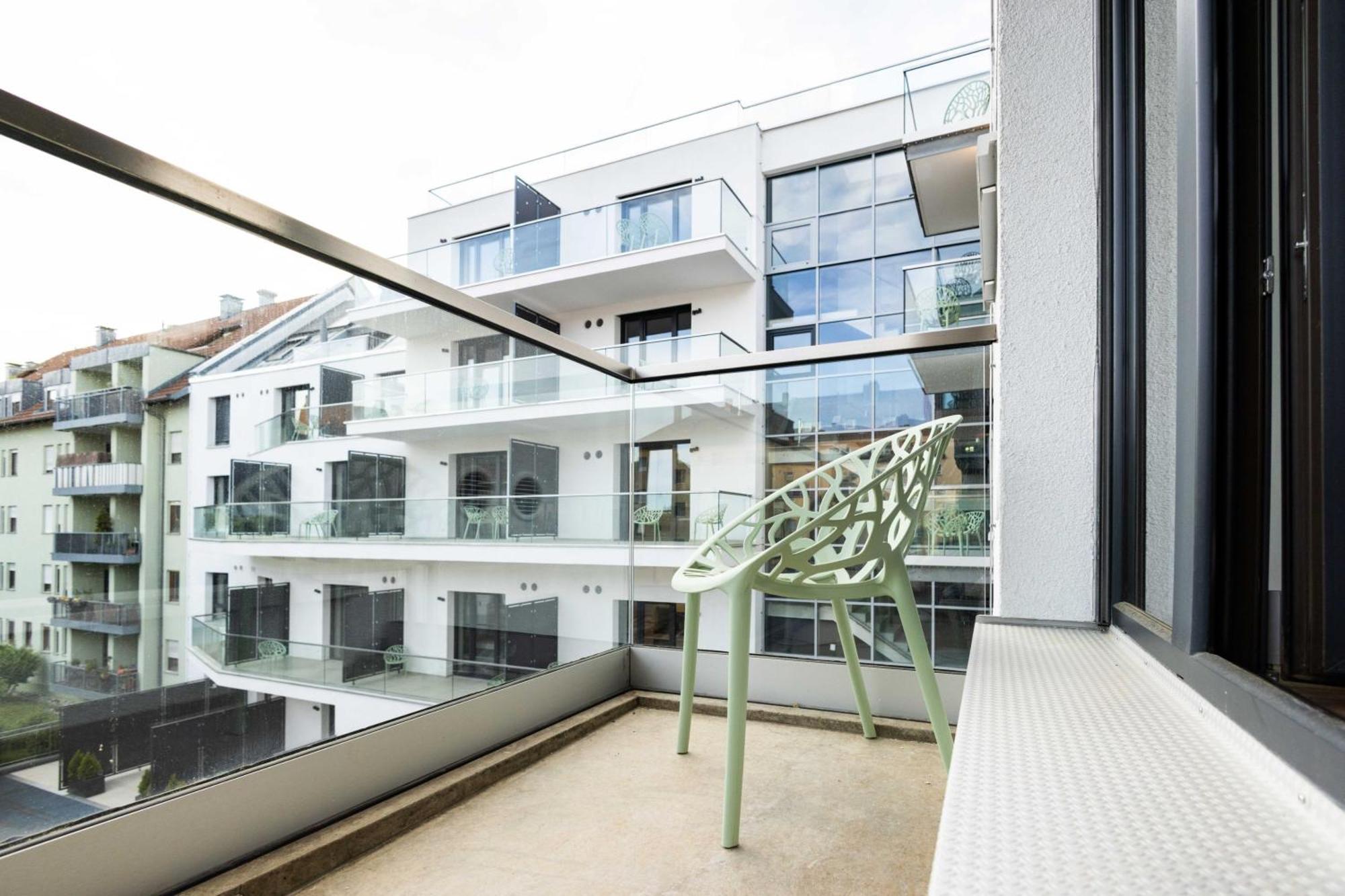 Eco Smart Apartments Premium City ニュルンベルク 部屋 写真