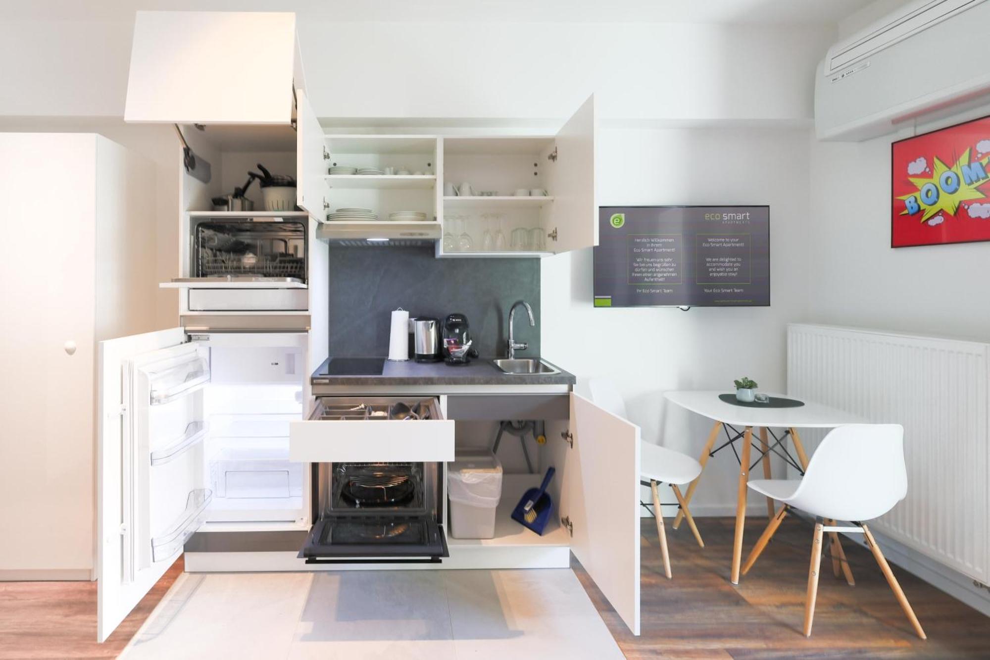 Eco Smart Apartments Premium City ニュルンベルク 部屋 写真